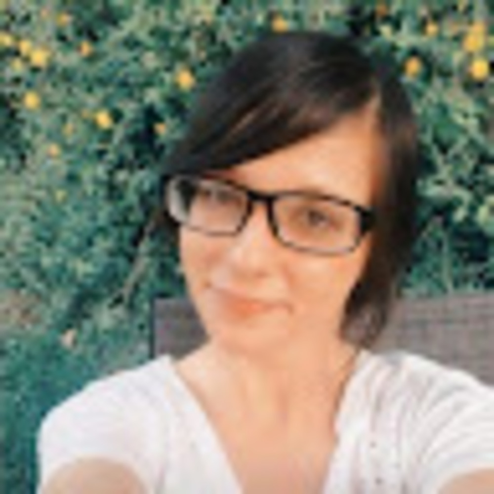 Meet your Posher, Ashley Kaye! I have multiple listings posted for sale!